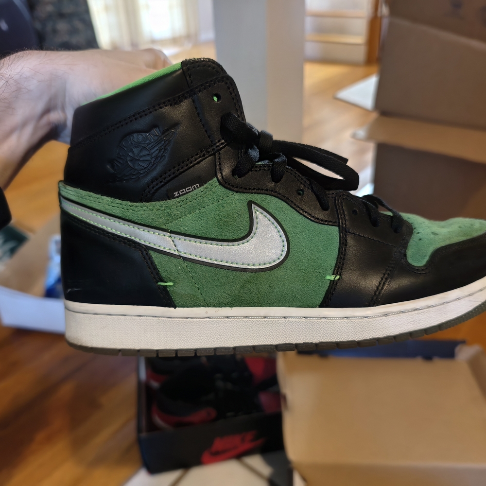 Nike Green and Black High-Top Sneakers